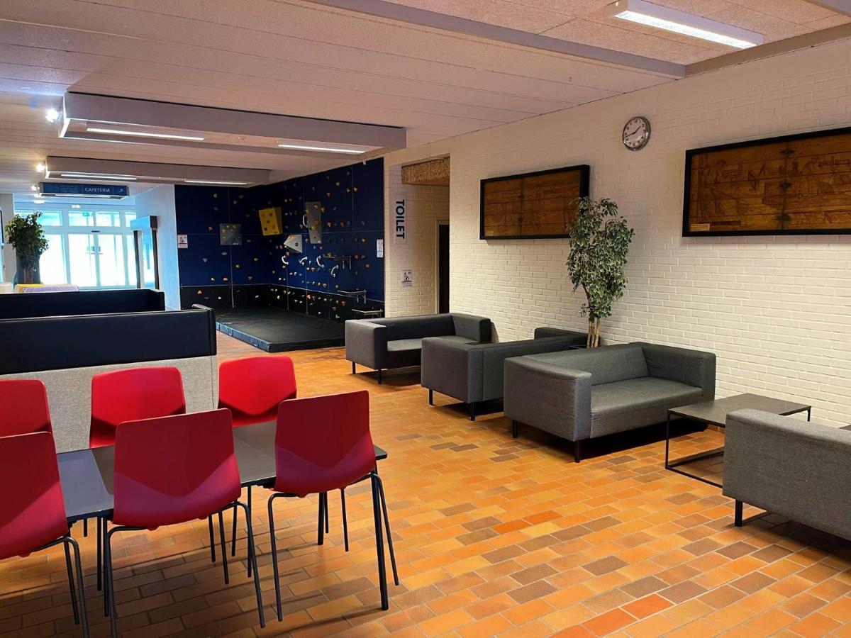 Hirtshals Idraetscenter - Vandrehjem - Hostel Buitenkant foto